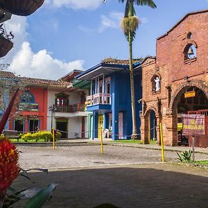 El Eden Country Hotel Y Club Residencial